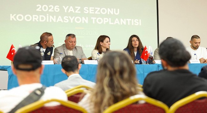 Çeşme Belediyesi  esnafla bir araya geldi
